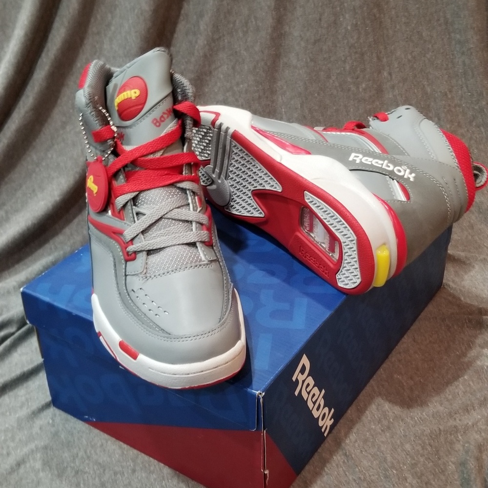 Reebok twilight zone pumps
